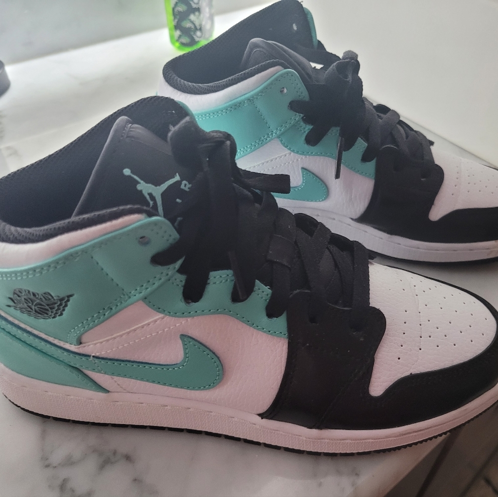 Air Jordan 1 Retro